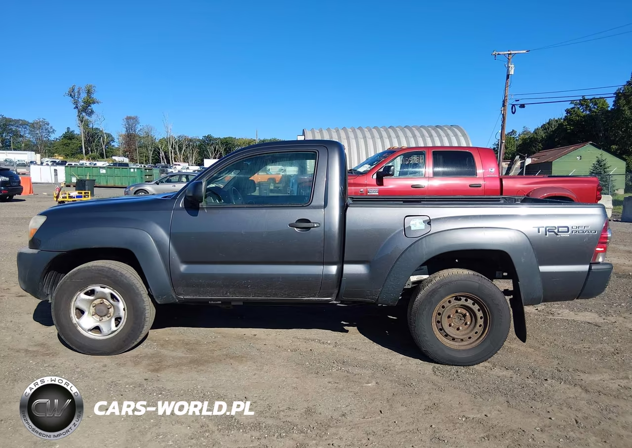 2011 Toyota Tacoma VIN:5TFPX4ENXBX002063 - 14
