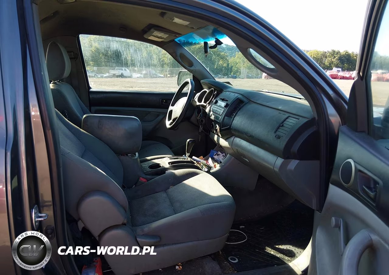 2011 Toyota Tacoma VIN:5TFPX4ENXBX002063 - 5