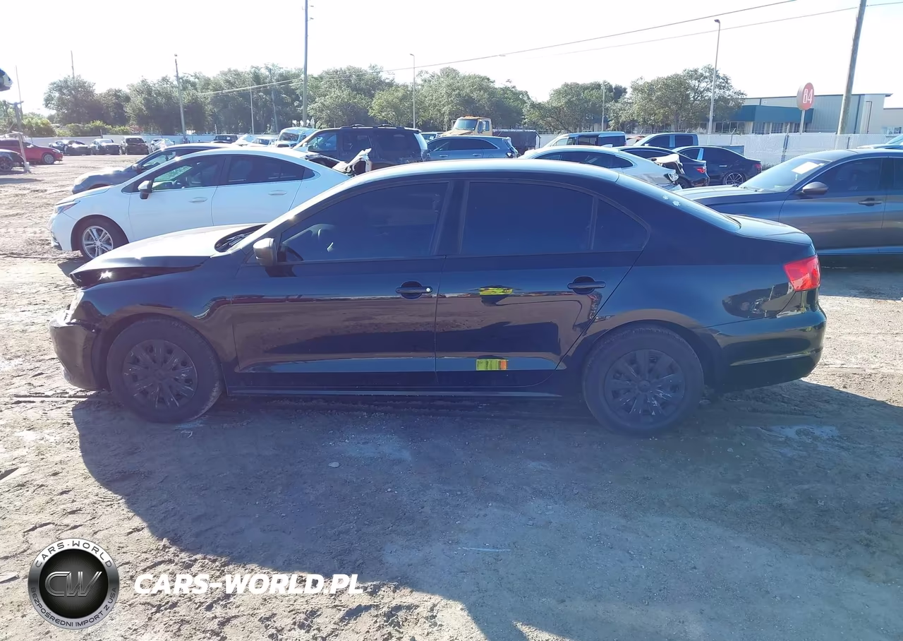 2013 Volkswagen Jetta 2.0L Base-2.0L S VIN:3VW2K7AJ3DM281276 - 14