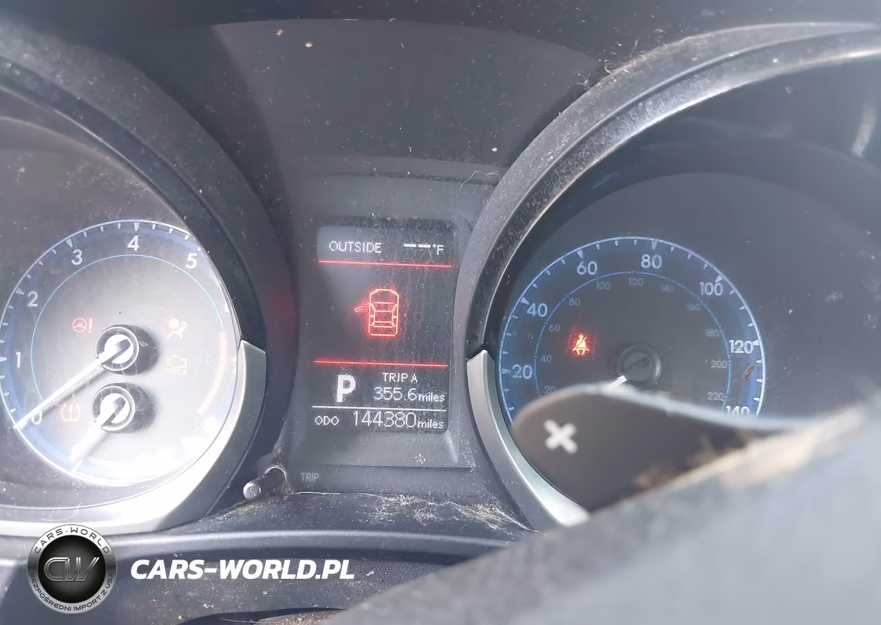 2016 Toyota Corolla S Plus VIN:2T1BURHE8GC726741 - 7