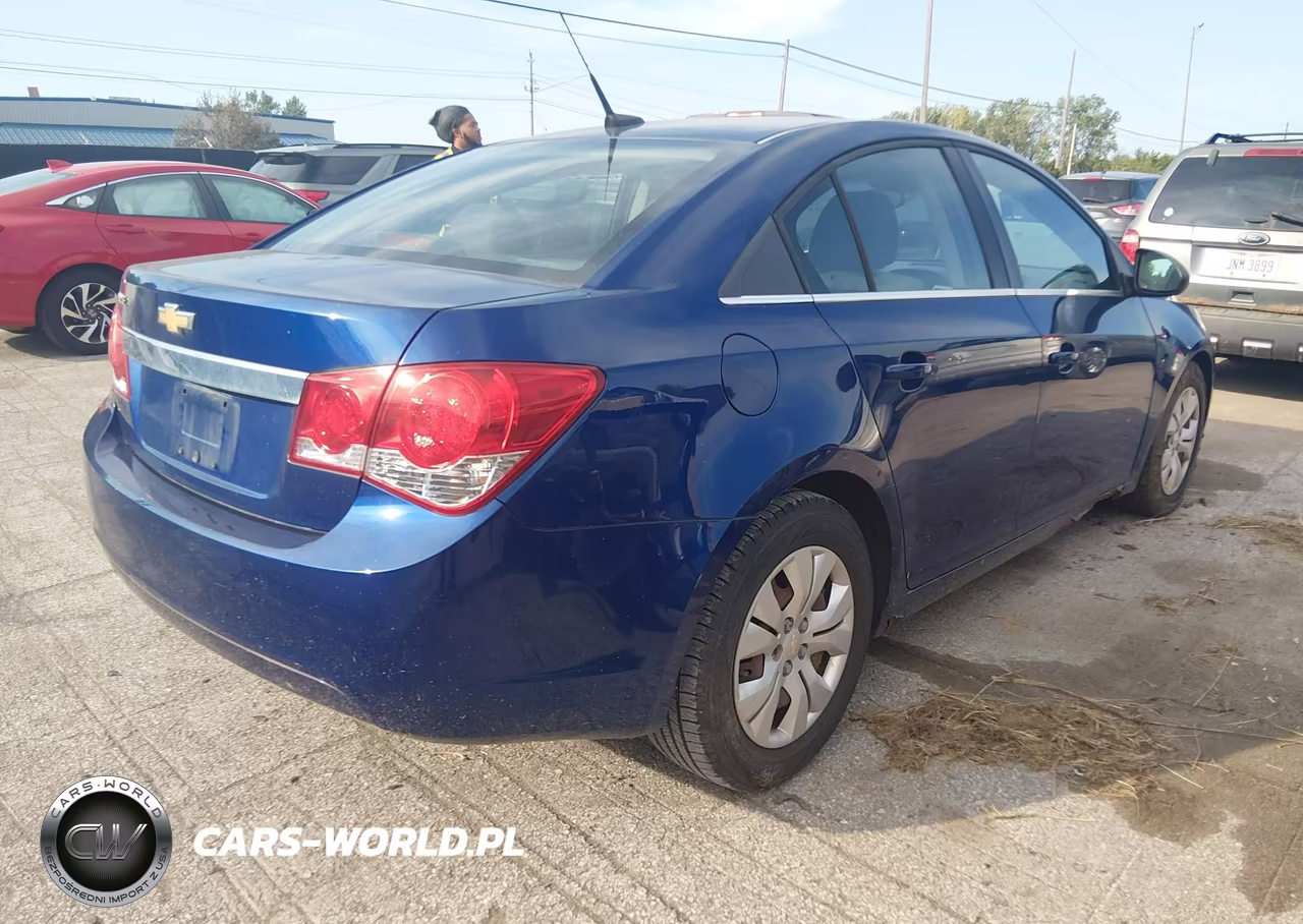 2012 Chevrolet Cruze Ls VIN:1G1PC5SH7C7291204 - 4