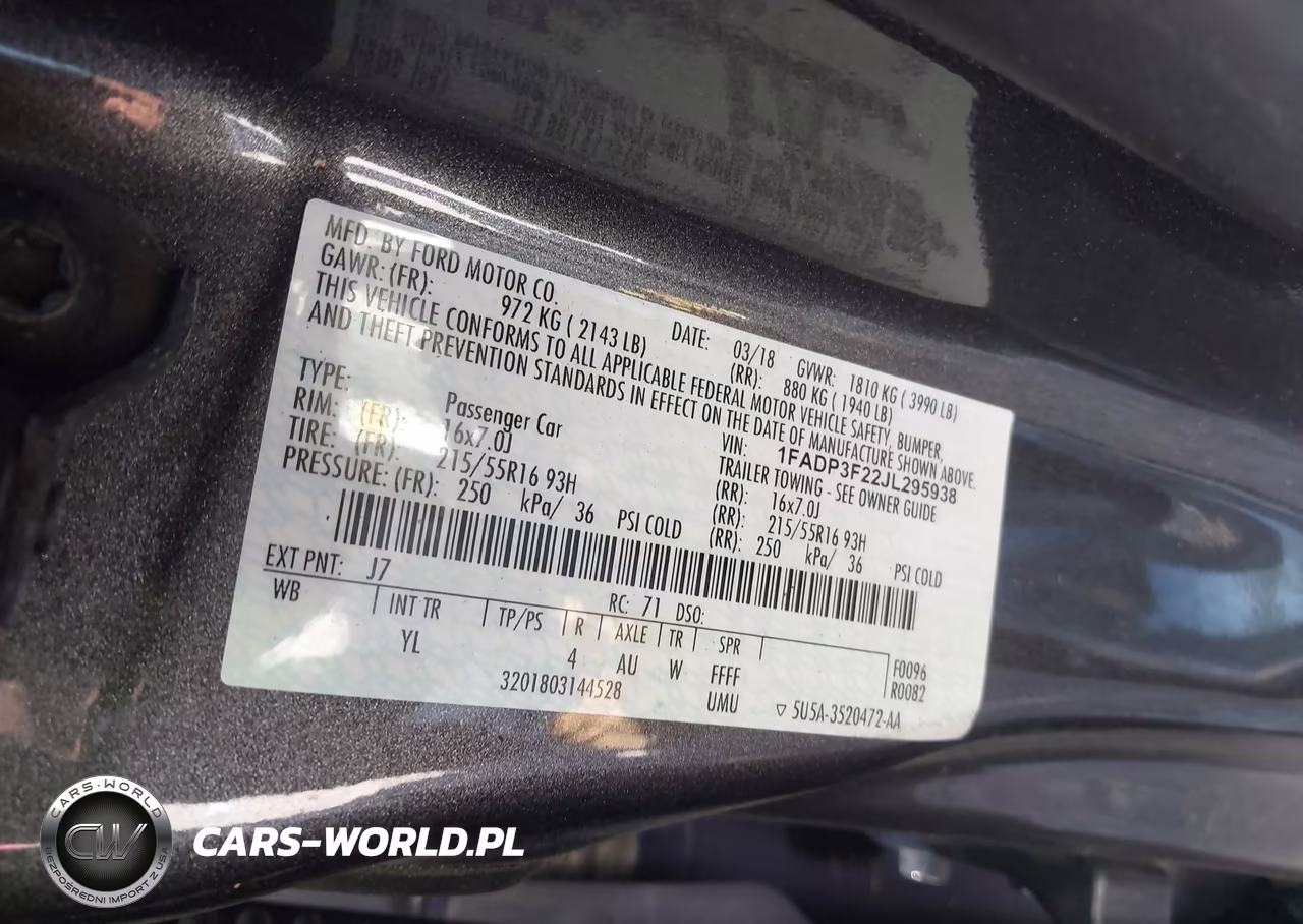 2018 Ford Focus Se VIN:1FADP3F22JL295938 - 9