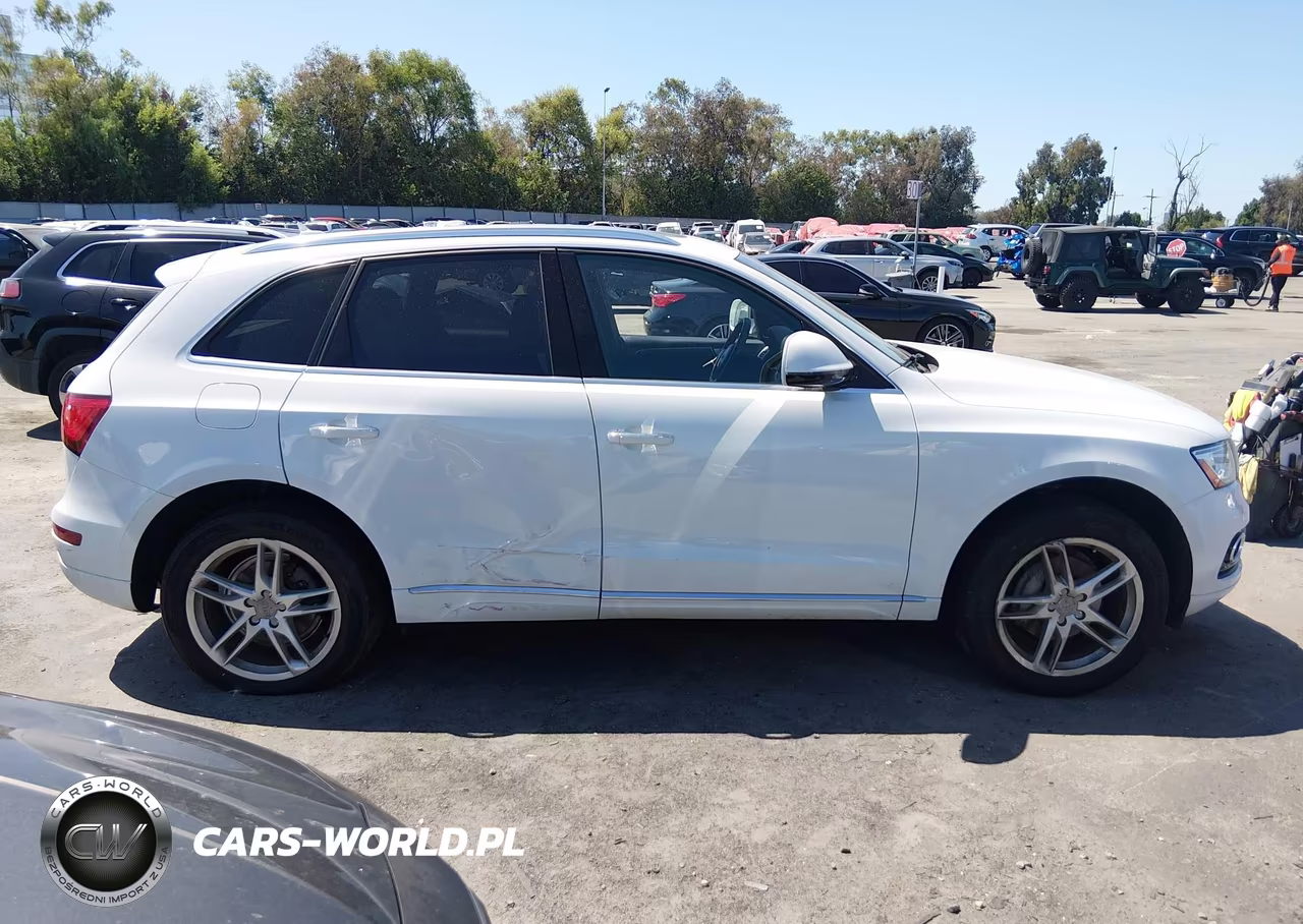 2016 Audi Q5 2.0T Premium VIN:WA1L2AFP2GA130488 - 13