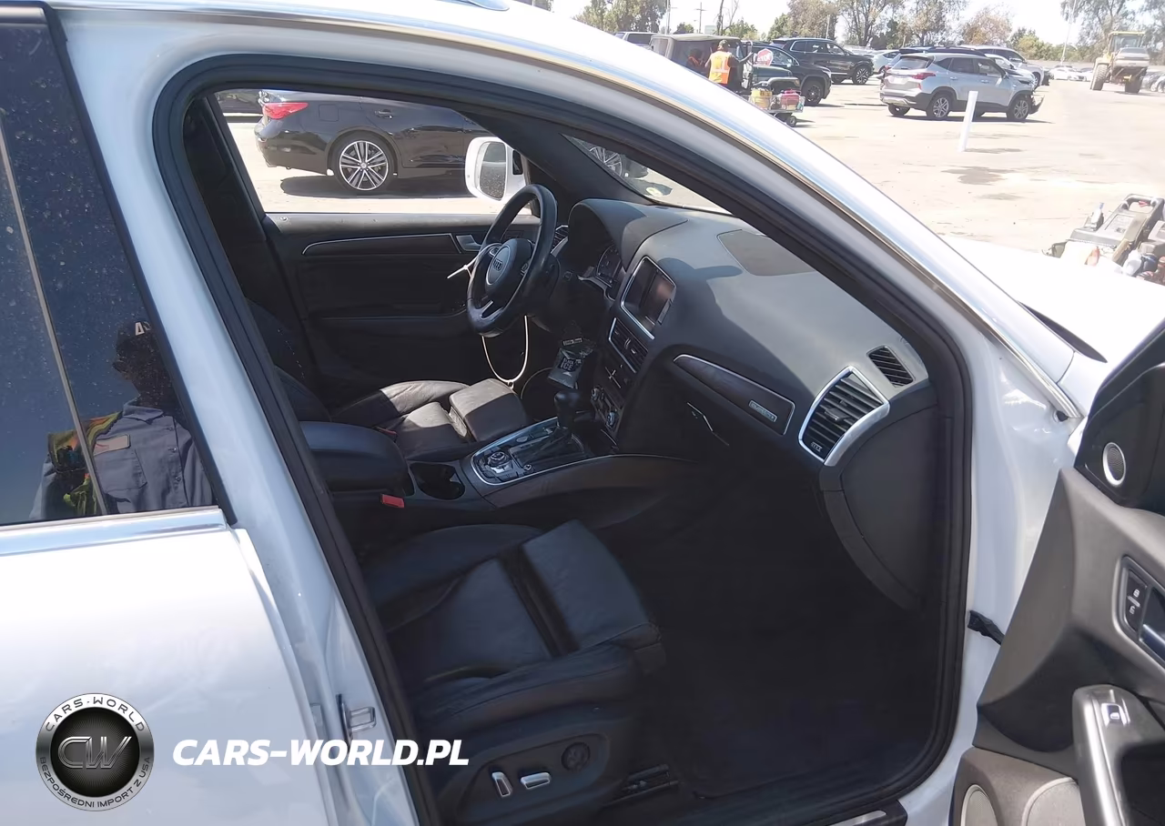2016 Audi Q5 2.0T Premium VIN:WA1L2AFP2GA130488 - 5