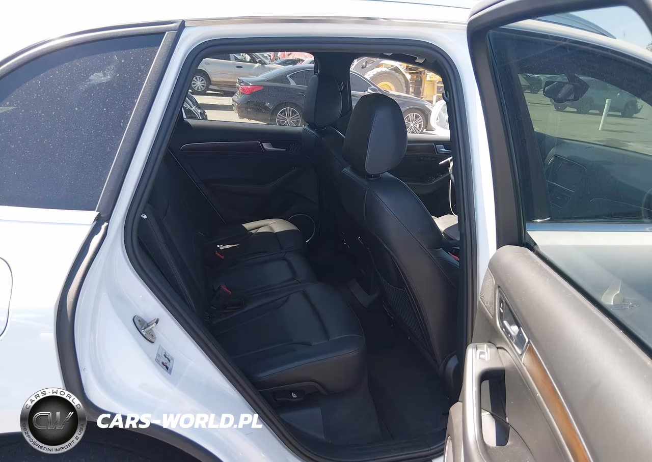 2016 Audi Q5 2.0T Premium VIN:WA1L2AFP2GA130488 - 8