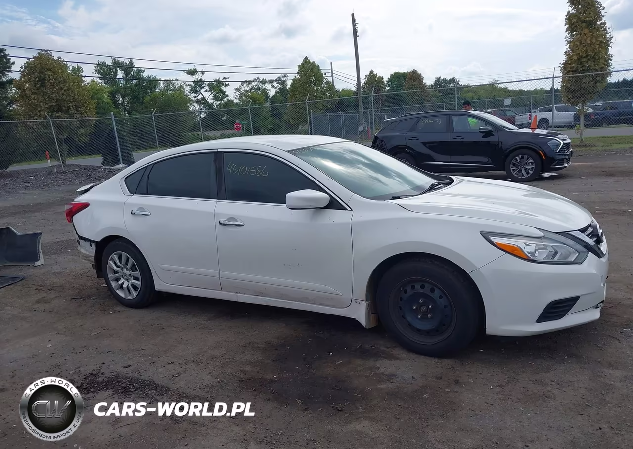 2017 Nissan Altima 2.5 S VIN:1N4AL3AP7HC154360 - 14