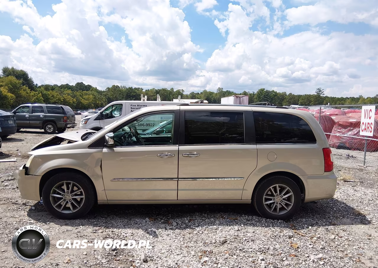 2014 Chrysler Town & Country Limited VIN:2C4RC1GG0ER180360 - 14