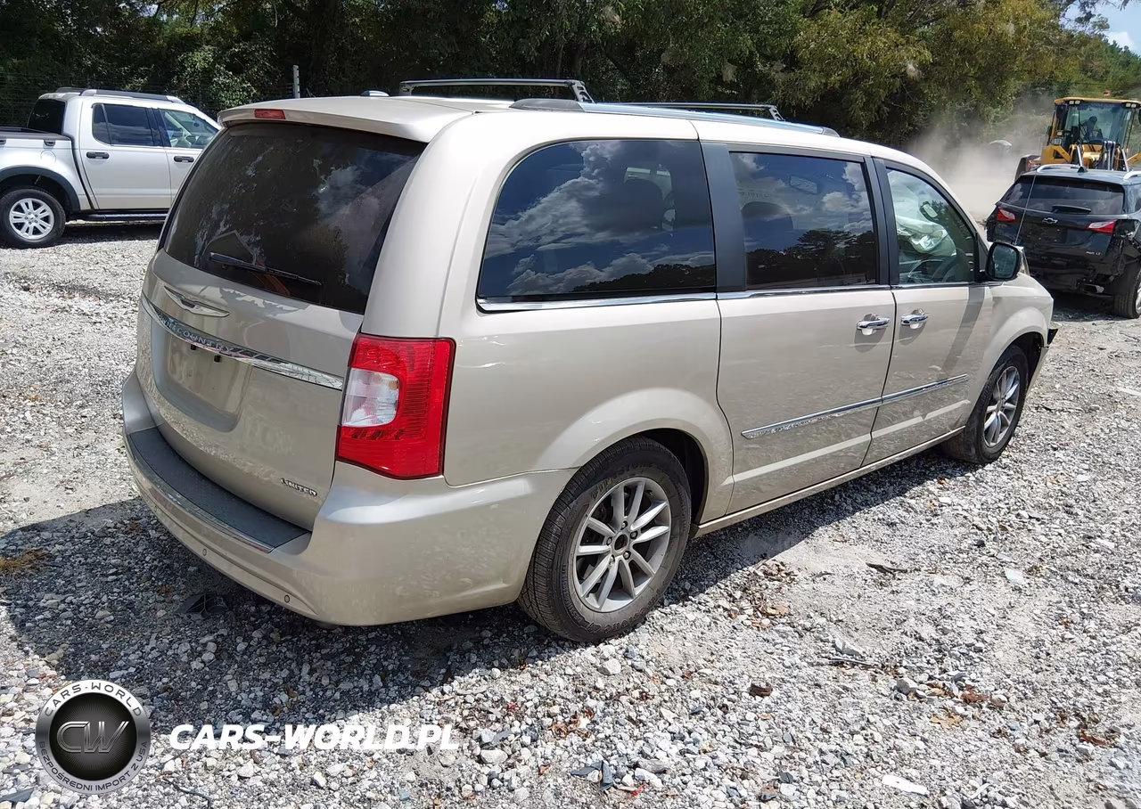 2014 Chrysler Town & Country Limited VIN:2C4RC1GG0ER180360 - 4