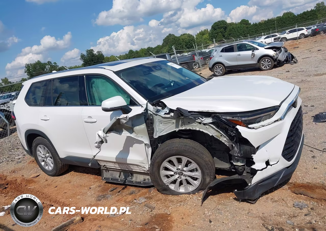 2024 Toyota Grand Highlander Xle VIN:5TDAAAB54RS055464 - 13