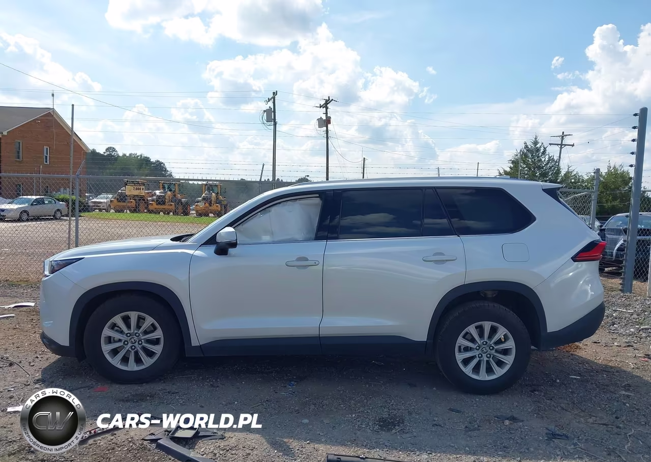 2024 Toyota Grand Highlander Xle VIN:5TDAAAB54RS055464 - 14