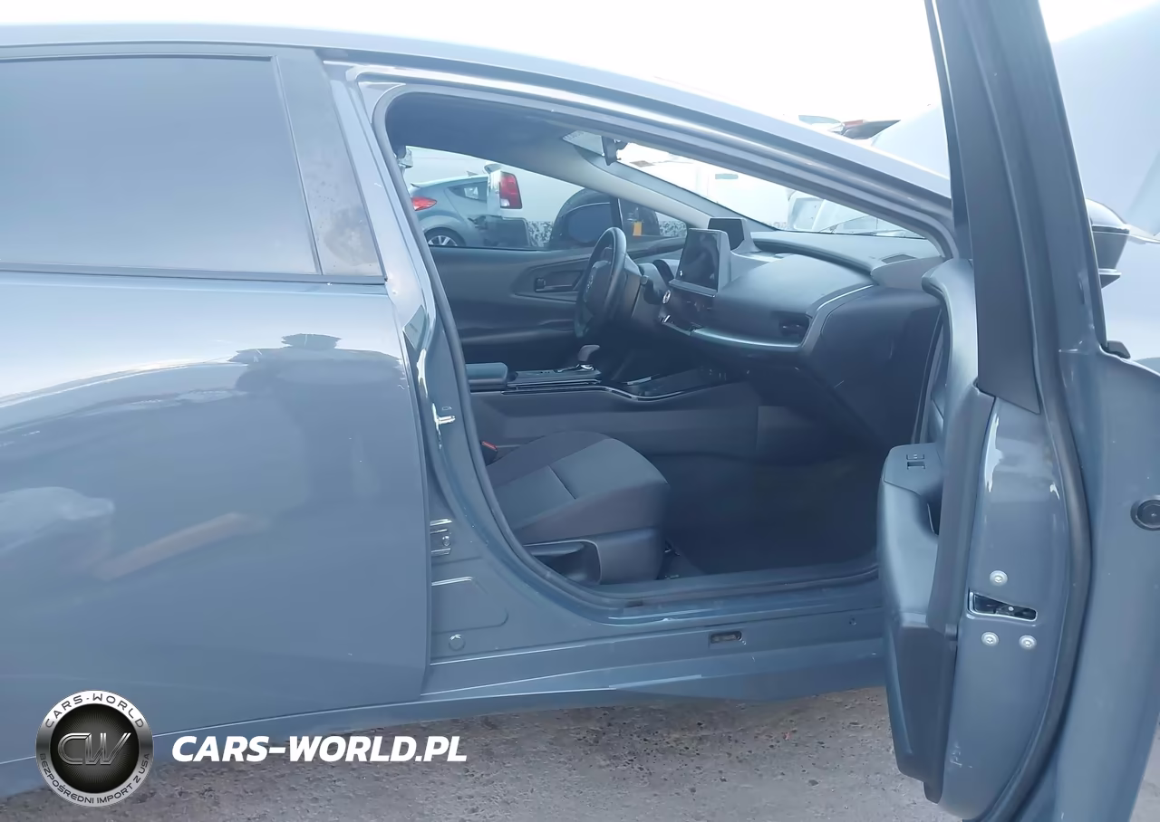 2023 Toyota Prius Le VIN:JTDACAAU7P3004817 - 5