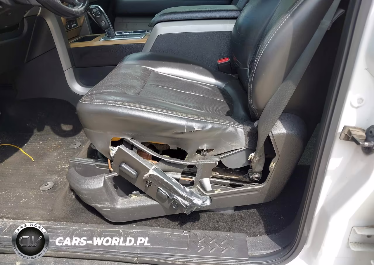 2011 Ford F-150 Lariat VIN:1FTFW1CT9BFB15958 - 18