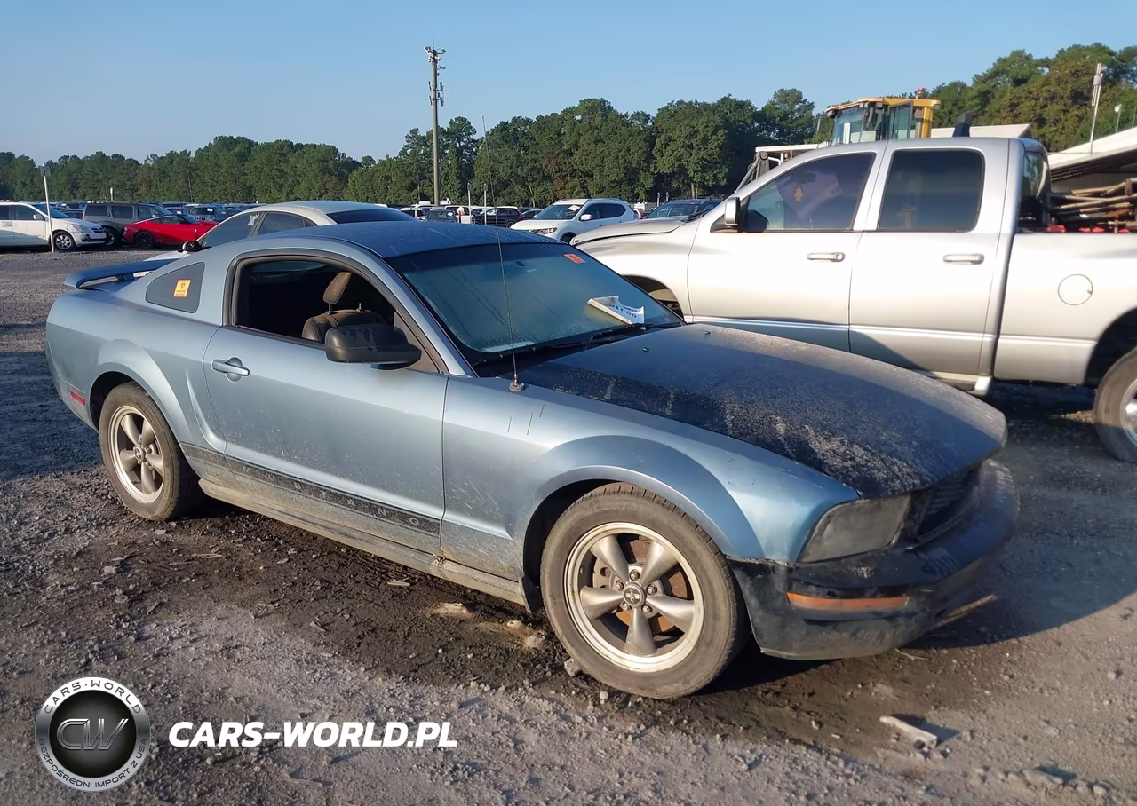 2006 Ford Mustang V6