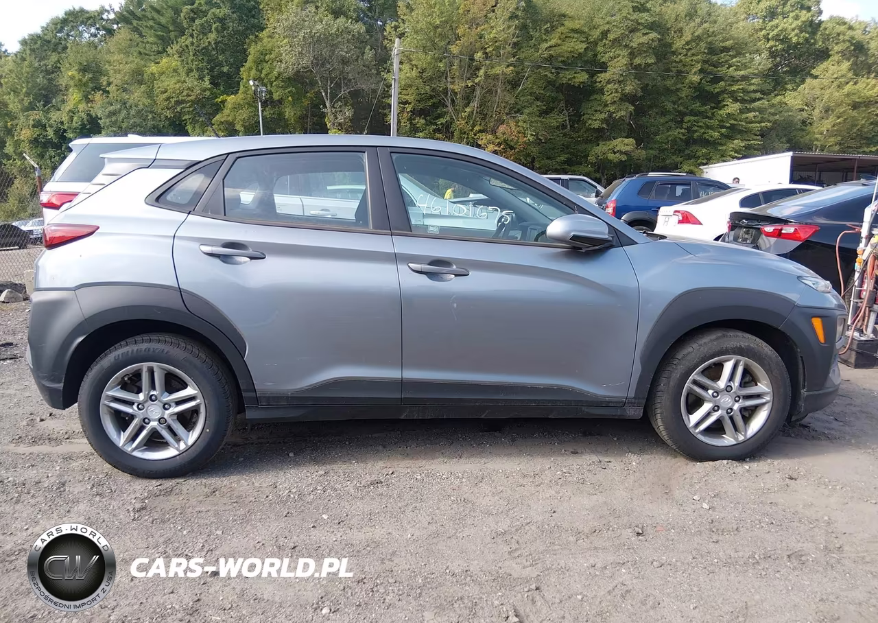 2018 Hyundai Kona Se VIN:KM8K1CAA4JU158247 - 13