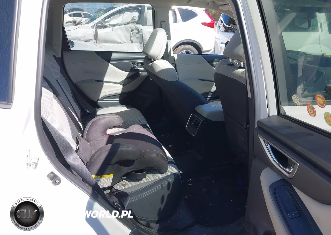 2024 Subaru Forester Premium VIN:JF2SKACC1RH500845 - 8