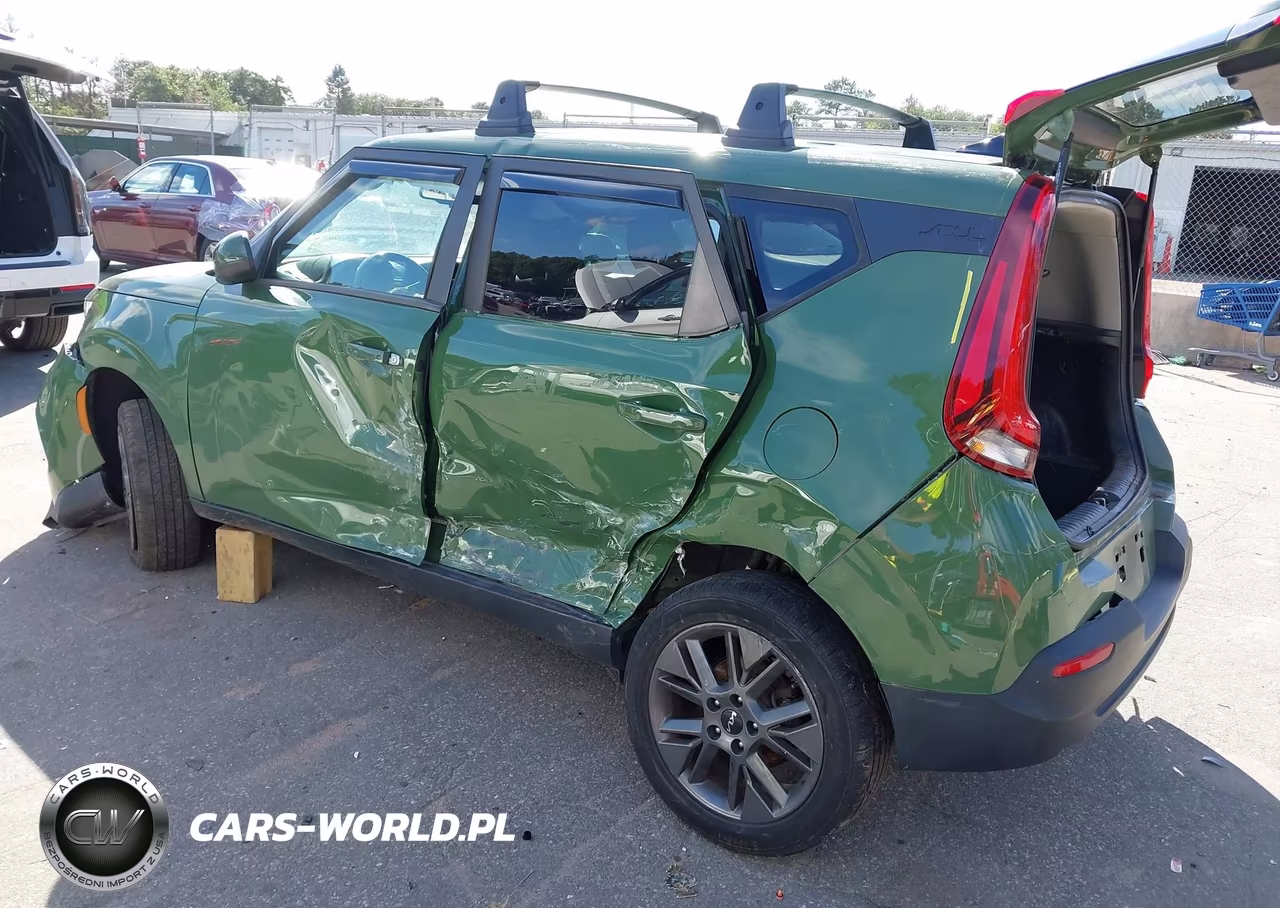 2022 Kia Soul Ex VIN:KNDJ33AU6N7156606 - 3