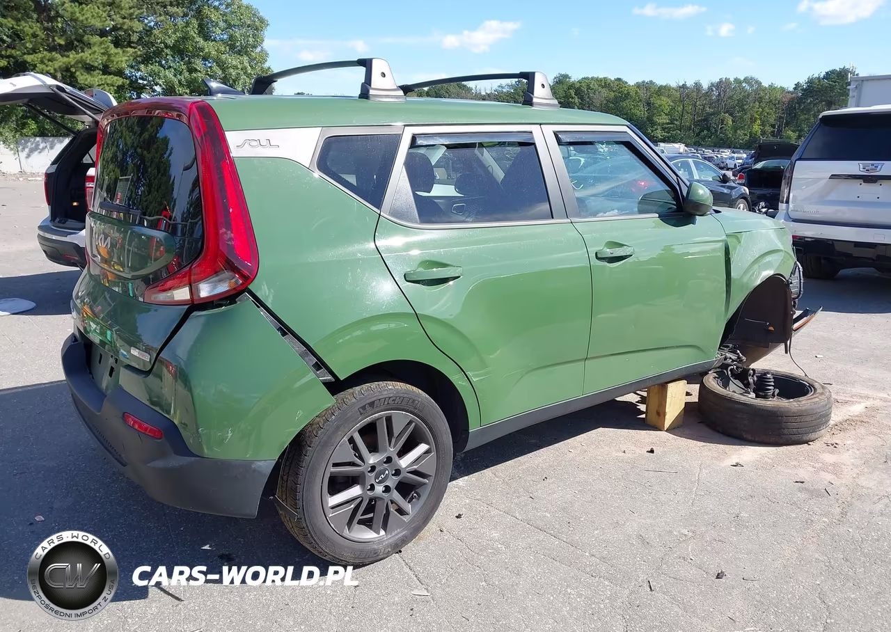 2022 Kia Soul Ex VIN:KNDJ33AU6N7156606 - 4