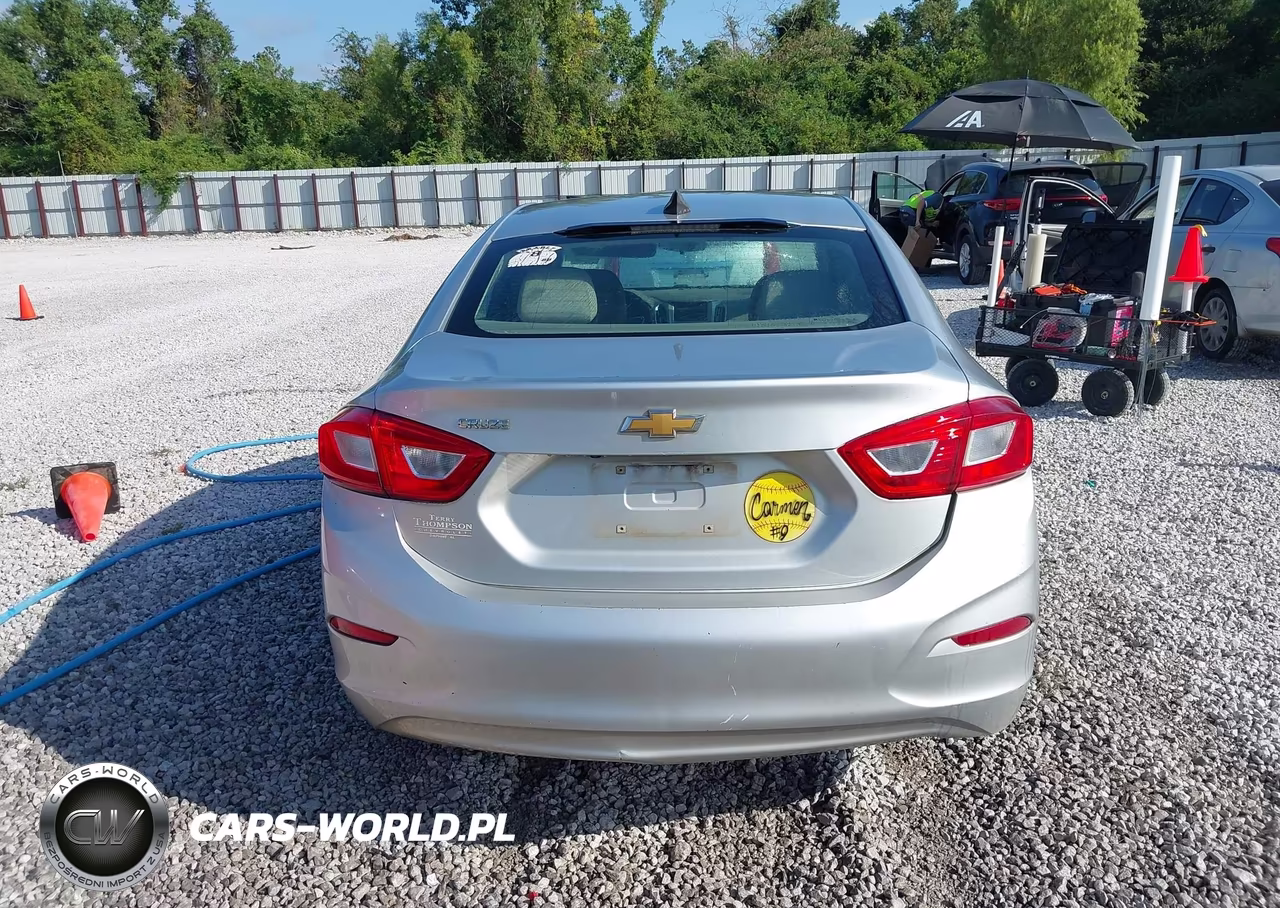 2017 Chevrolet Cruze Ls Auto VIN:1G1BC5SM0H7209957 - 16