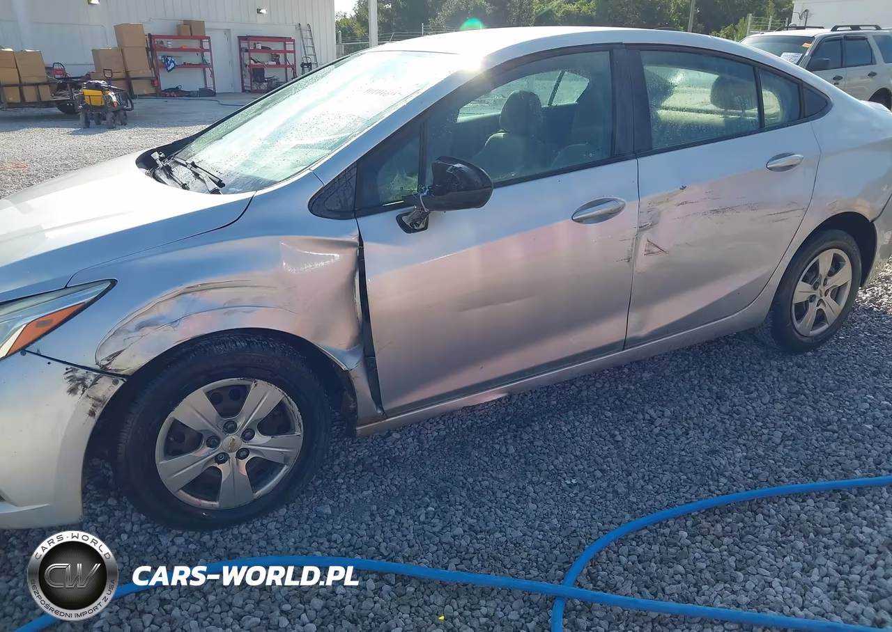 2017 Chevrolet Cruze Ls Auto VIN:1G1BC5SM0H7209957 - 6