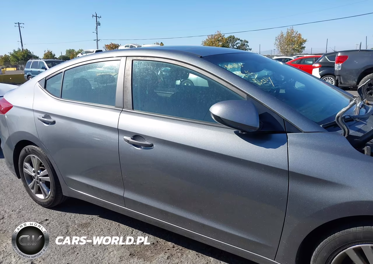 2018 Hyundai Elantra Value Edition VIN:KMHD84LF7JU512880 - 14