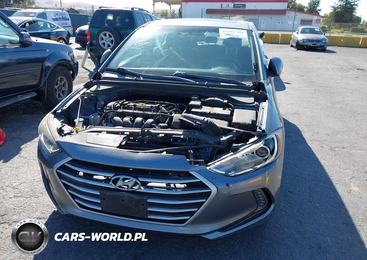 2018 Hyundai Elantra Value Edition VIN:KMHD84LF7JU512880 - 6