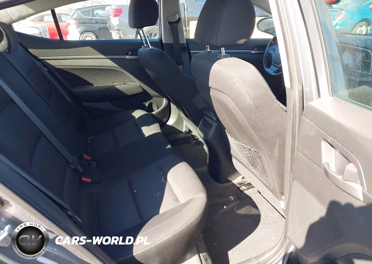 2018 Hyundai Elantra Value Edition VIN:KMHD84LF7JU512880 - 8