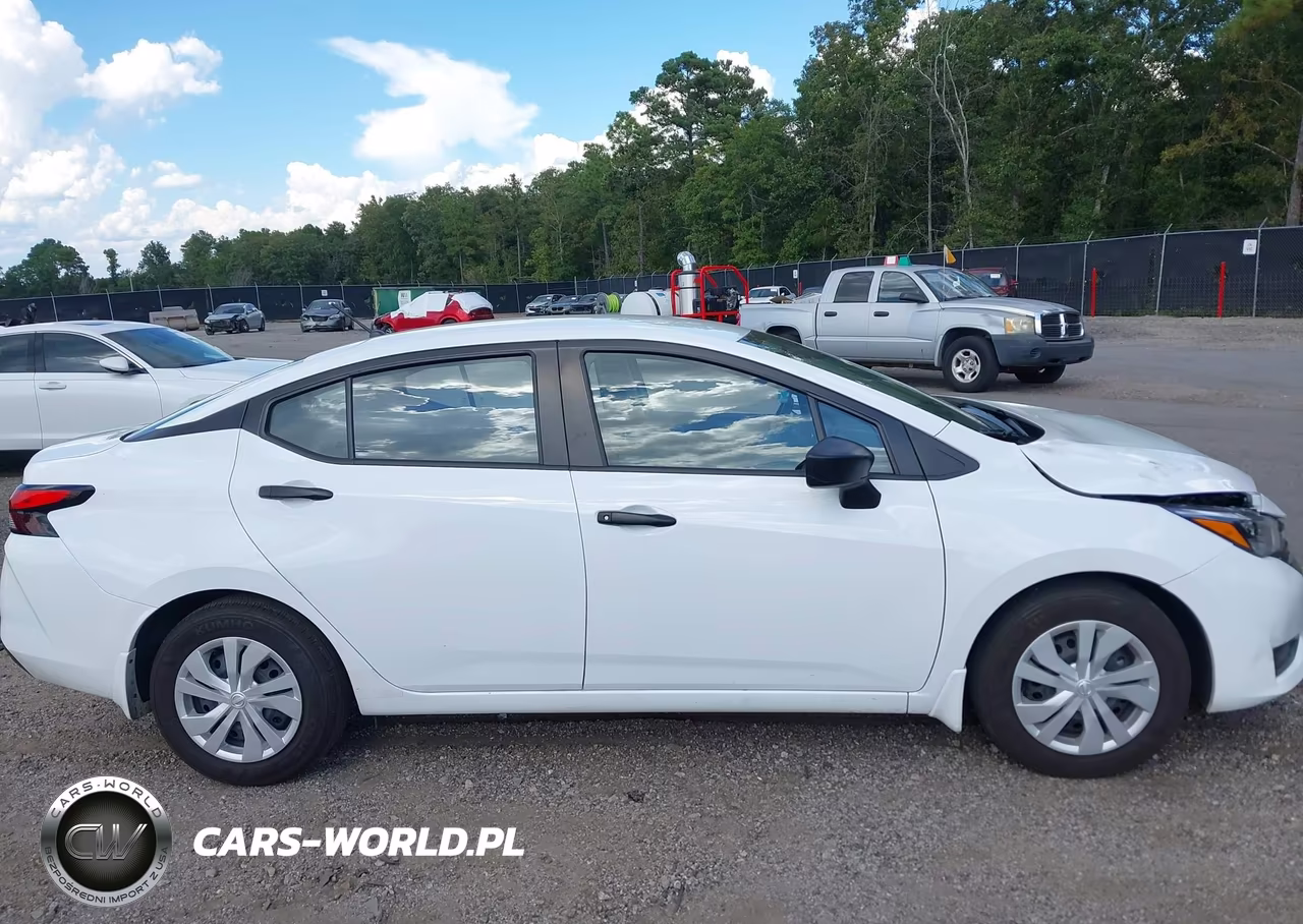 2025 Nissan Versa 1.6 S VIN:3N1CN8DV9SL884418 - 13