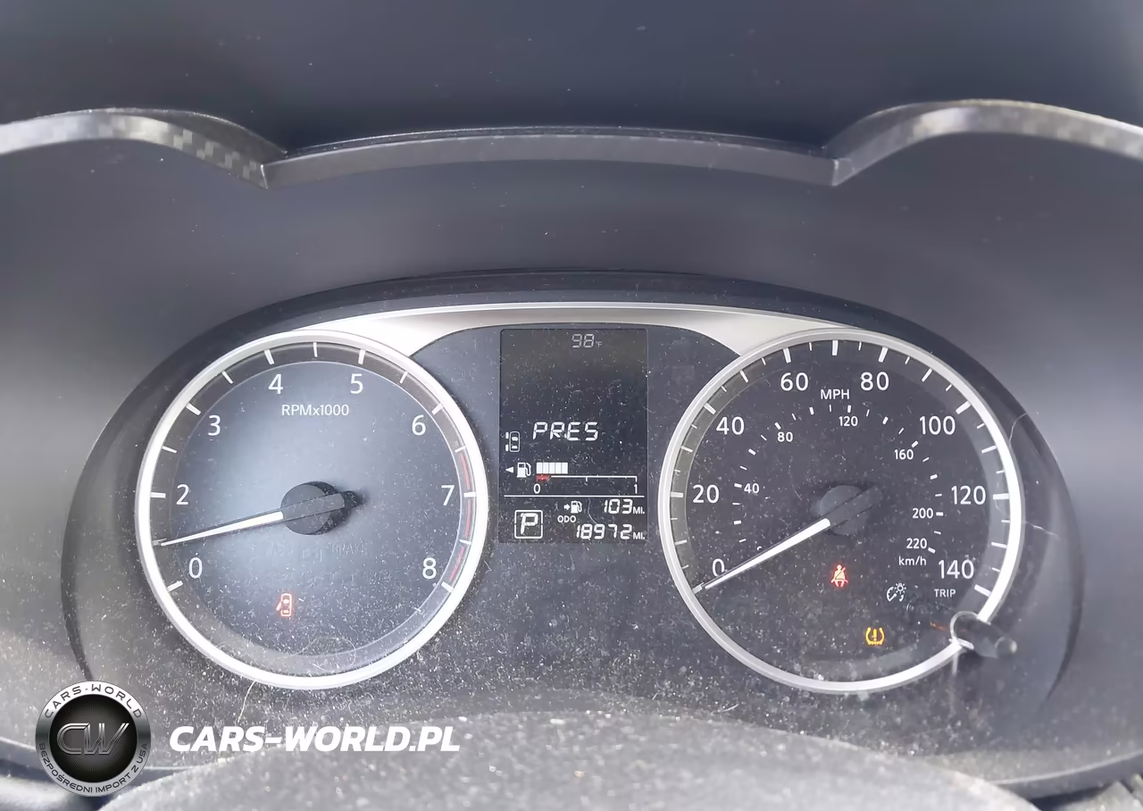 2025 Nissan Versa 1.6 S VIN:3N1CN8DV9SL884418 - 7