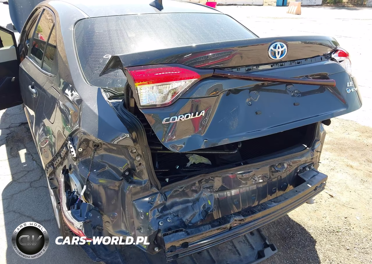 2025 Toyota Corolla Hybrid Le VIN:JTDBCMFE6S3094283 - 6