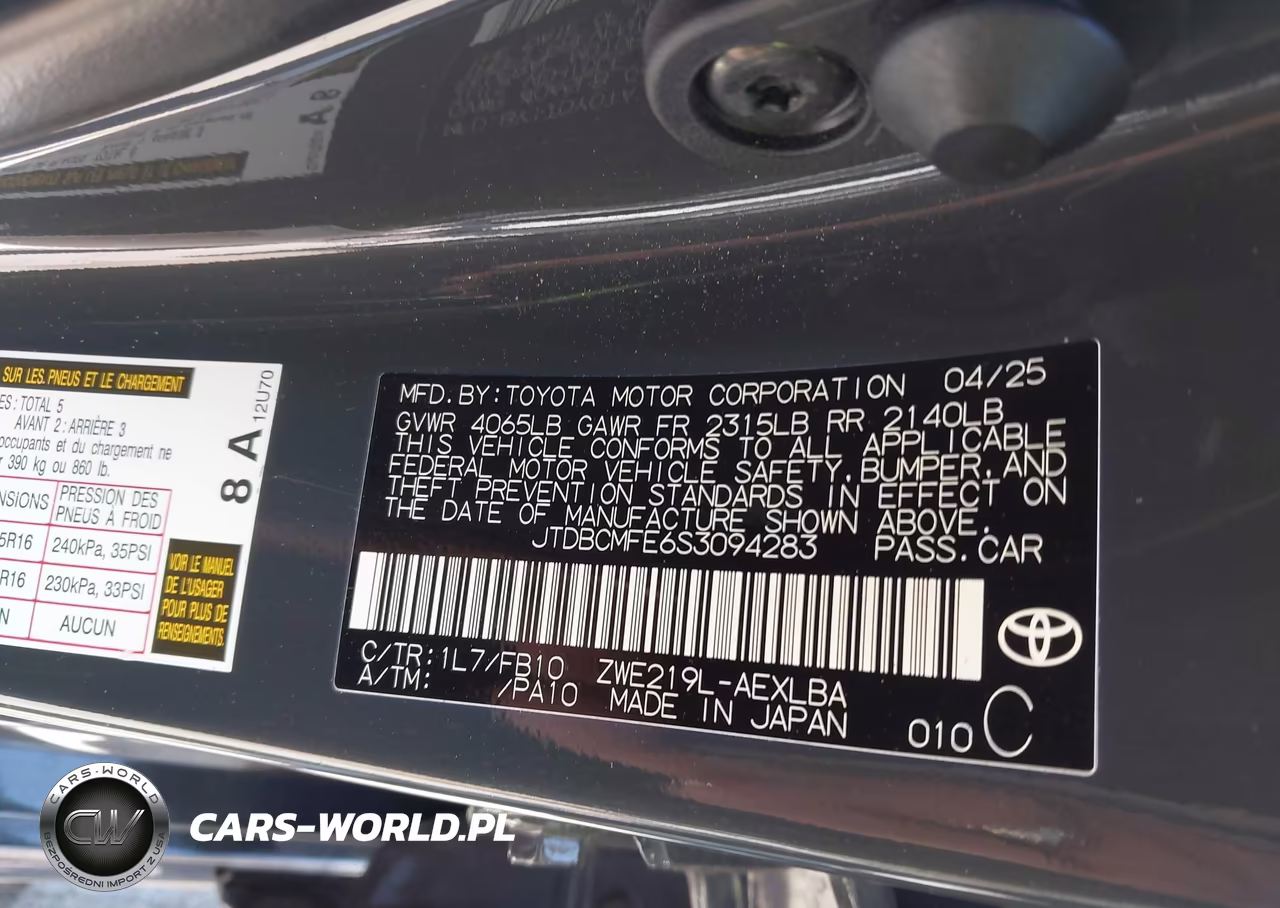 2025 Toyota Corolla Hybrid Le VIN:JTDBCMFE6S3094283 - 9