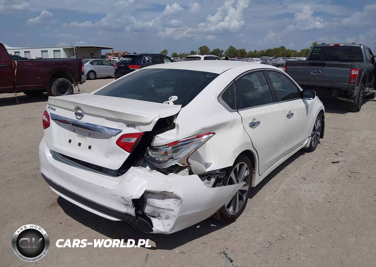 2016 Nissan Altima 2.5 Sr VIN:1N4AL3AP6GN317485 - 4