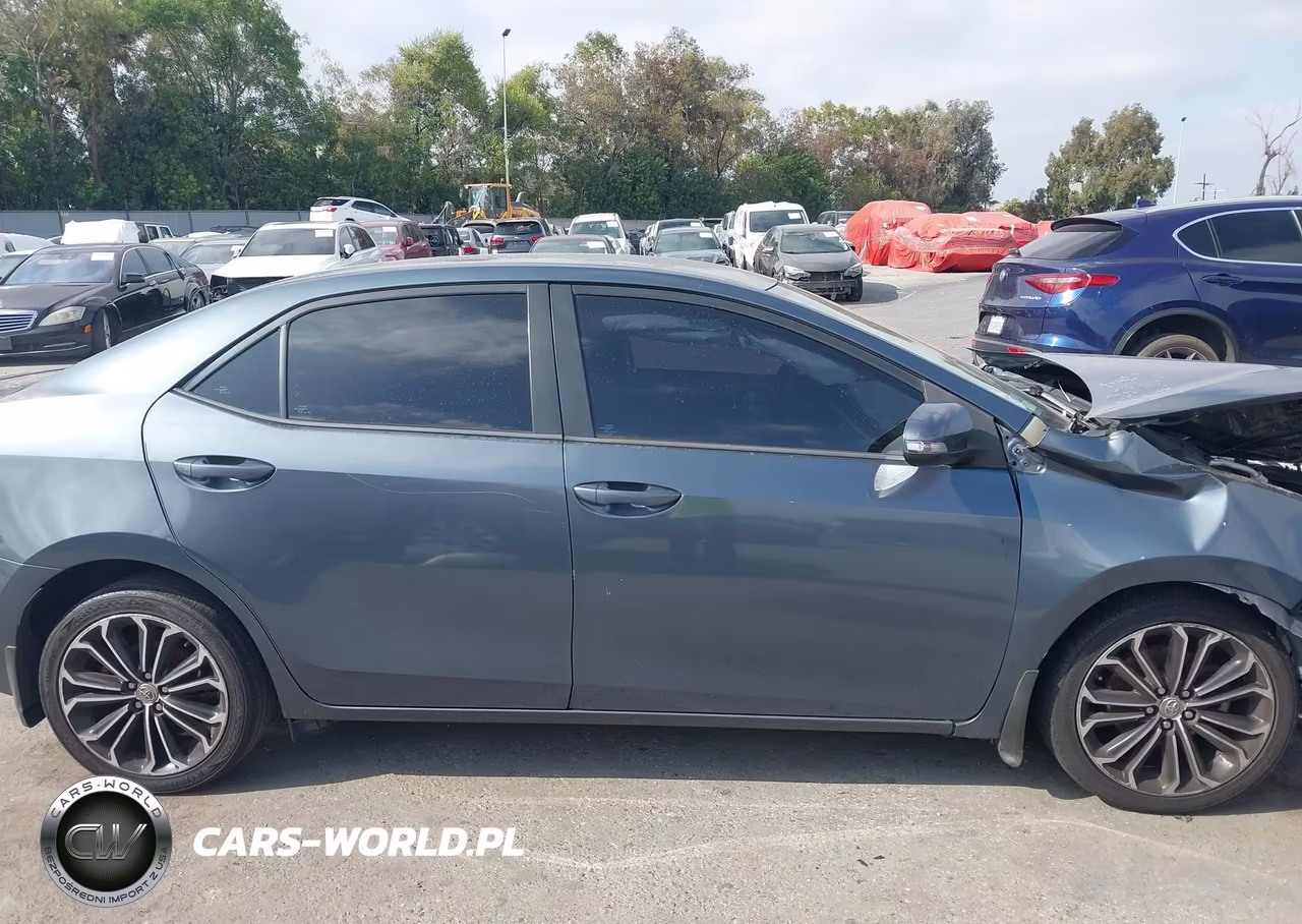 2015 Toyota Corolla S Plus VIN:5YFBURHE9FP225873 - 13