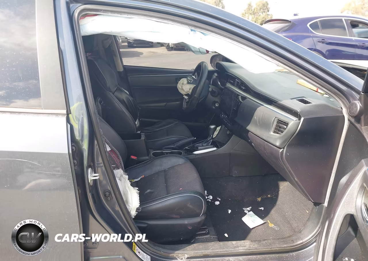 2015 Toyota Corolla S Plus VIN:5YFBURHE9FP225873 - 5