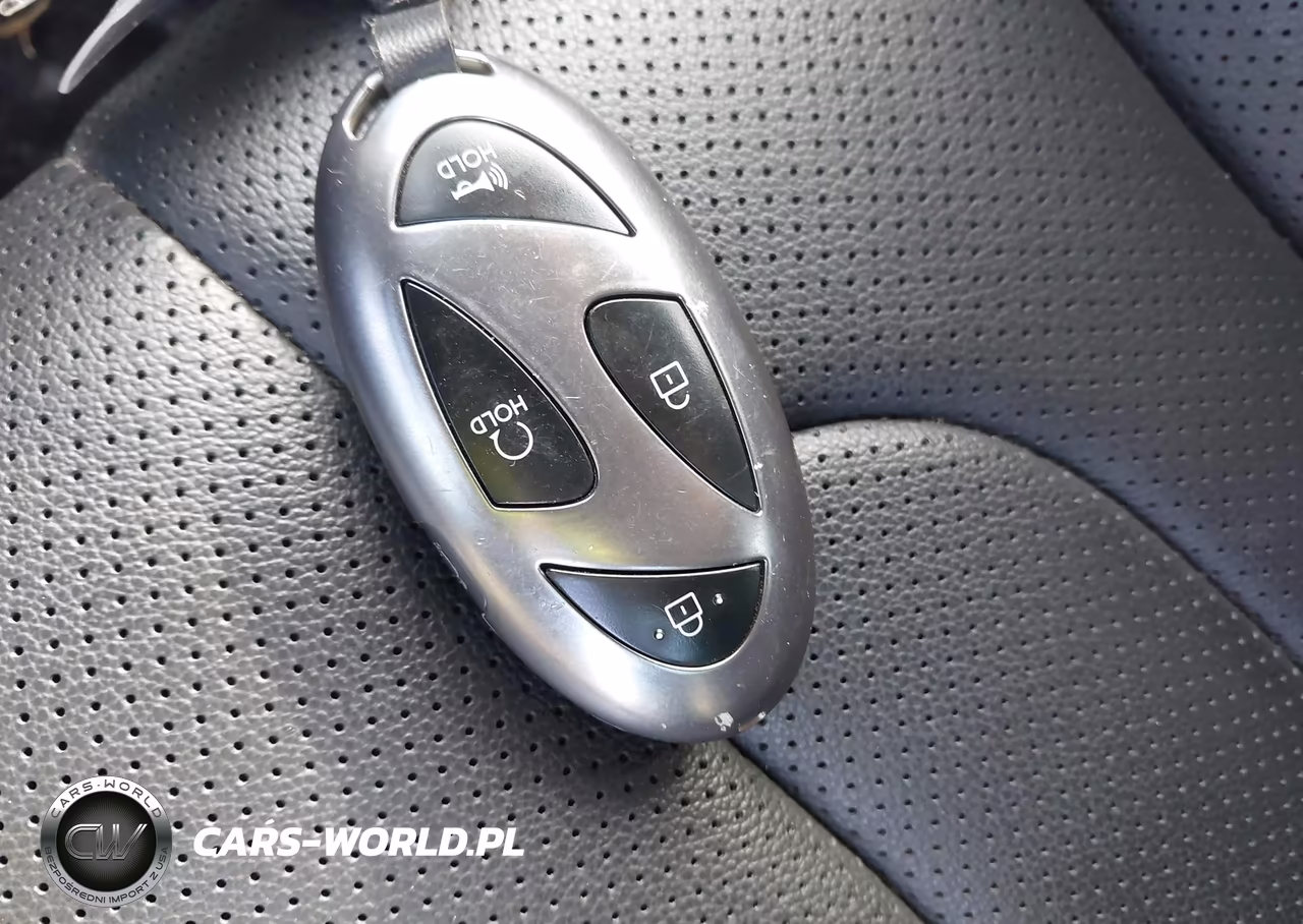 2025 Hyundai Elantra Limited VIN:KMHLP4DG4SU054691 - 11