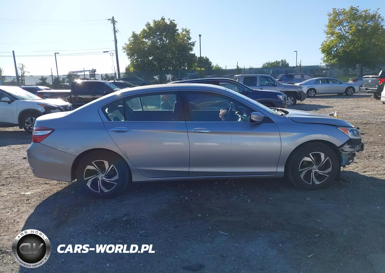 2017 Honda Accord Lx VIN:1HGCR2E3XHA186946 - 13