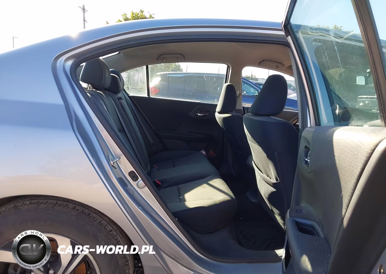 2017 Honda Accord Lx VIN:1HGCR2E3XHA186946 - 8