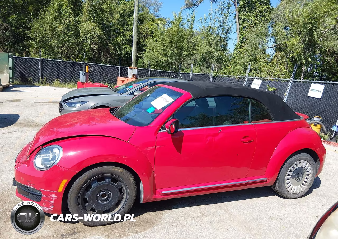 2016 Volkswagen Beetle 1.8T S VIN:3VW517AT1GM801805 - 14