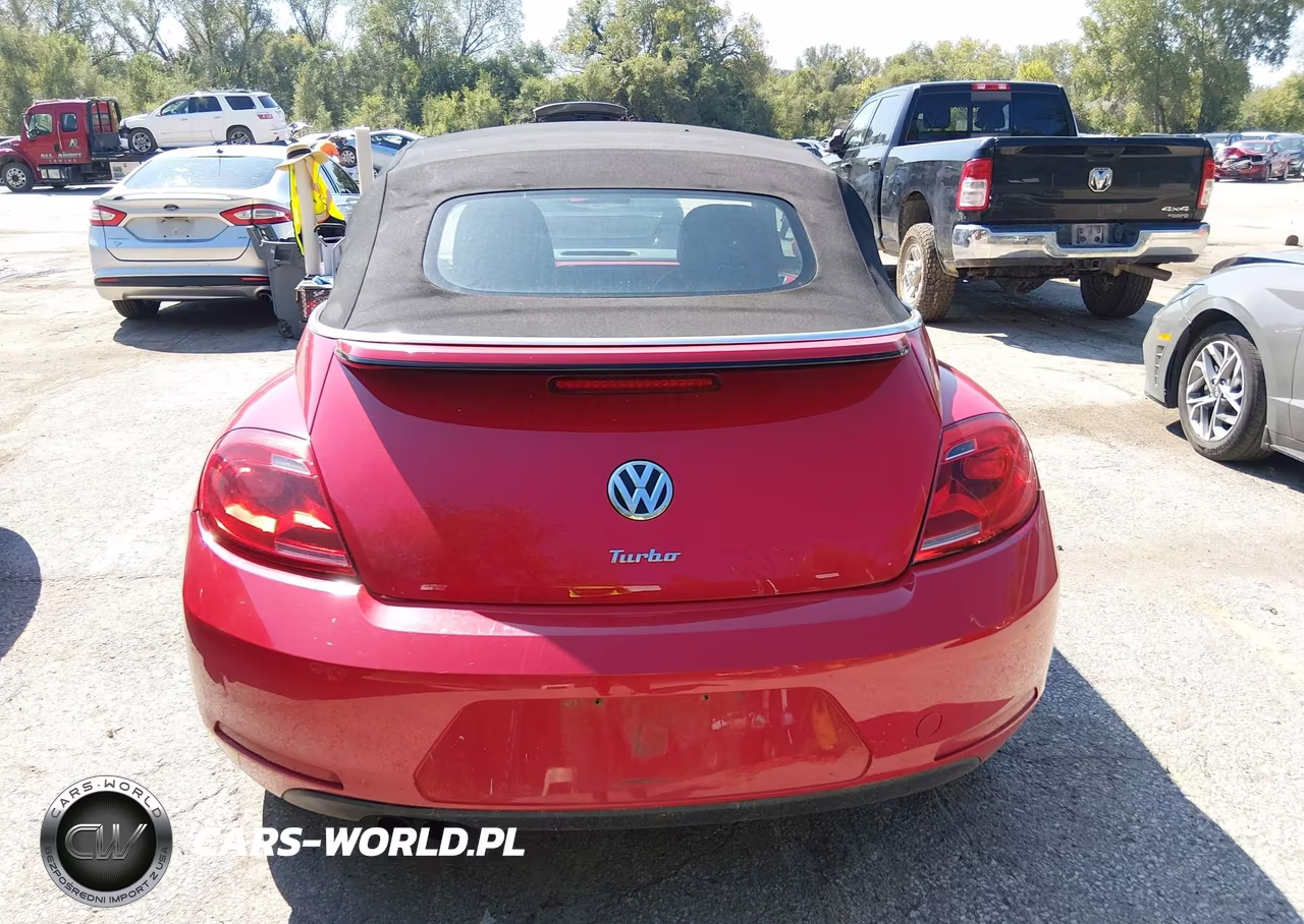 2016 Volkswagen Beetle 1.8T S VIN:3VW517AT1GM801805 - 16