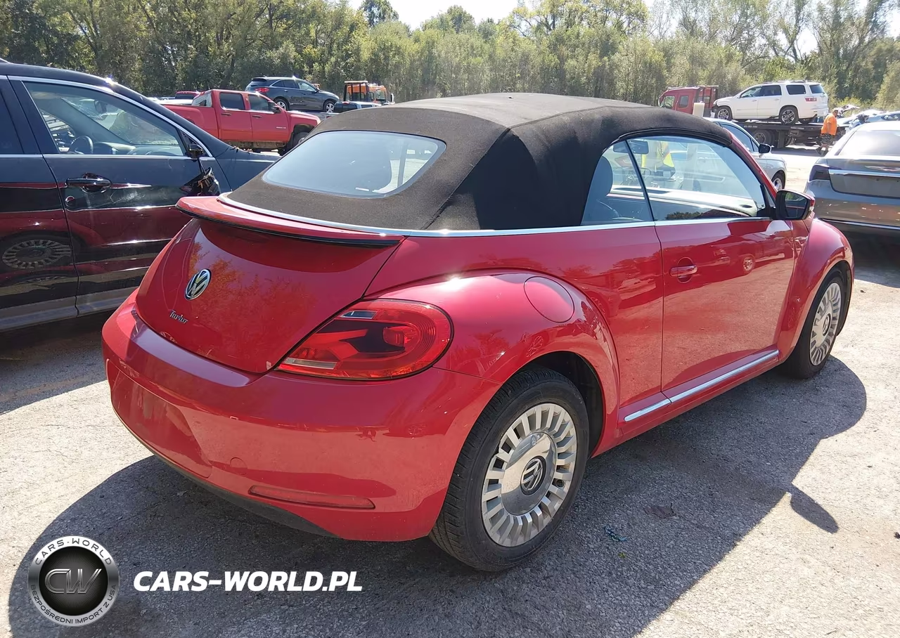 2016 Volkswagen Beetle 1.8T S VIN:3VW517AT1GM801805 - 4