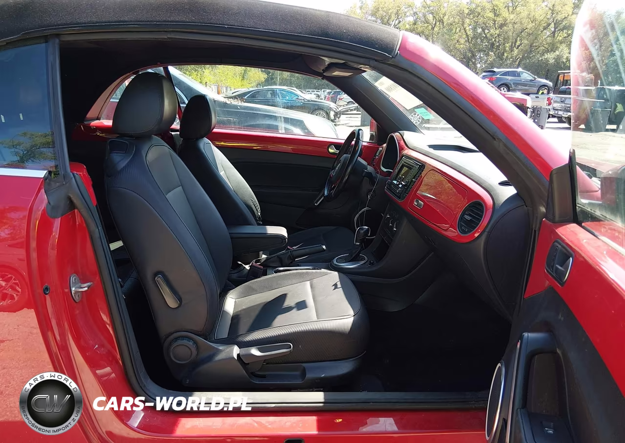2016 Volkswagen Beetle 1.8T S VIN:3VW517AT1GM801805 - 5