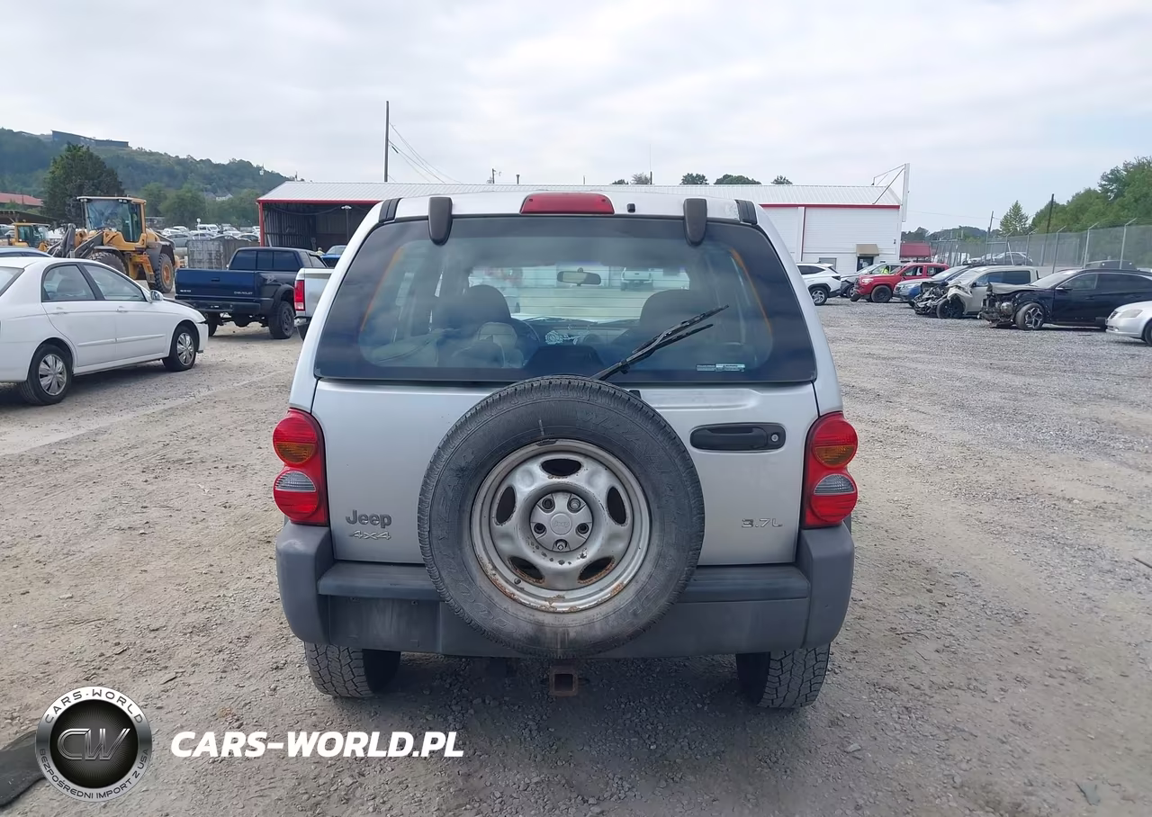 2002 Jeep Liberty Sport VIN:1J4GL48K82W324021 - 16