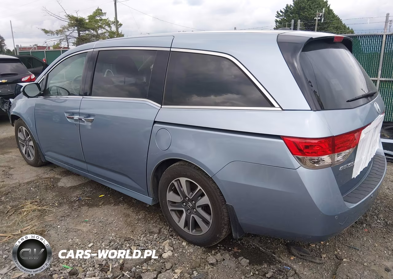 2014 Honda Odyssey Touring-Touring Elite VIN:5FNRL5H96EB114575 - 3
