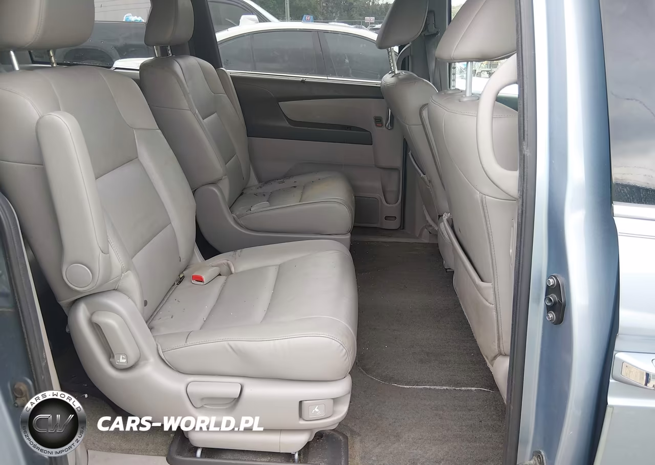 2014 Honda Odyssey Touring-Touring Elite VIN:5FNRL5H96EB114575 - 8