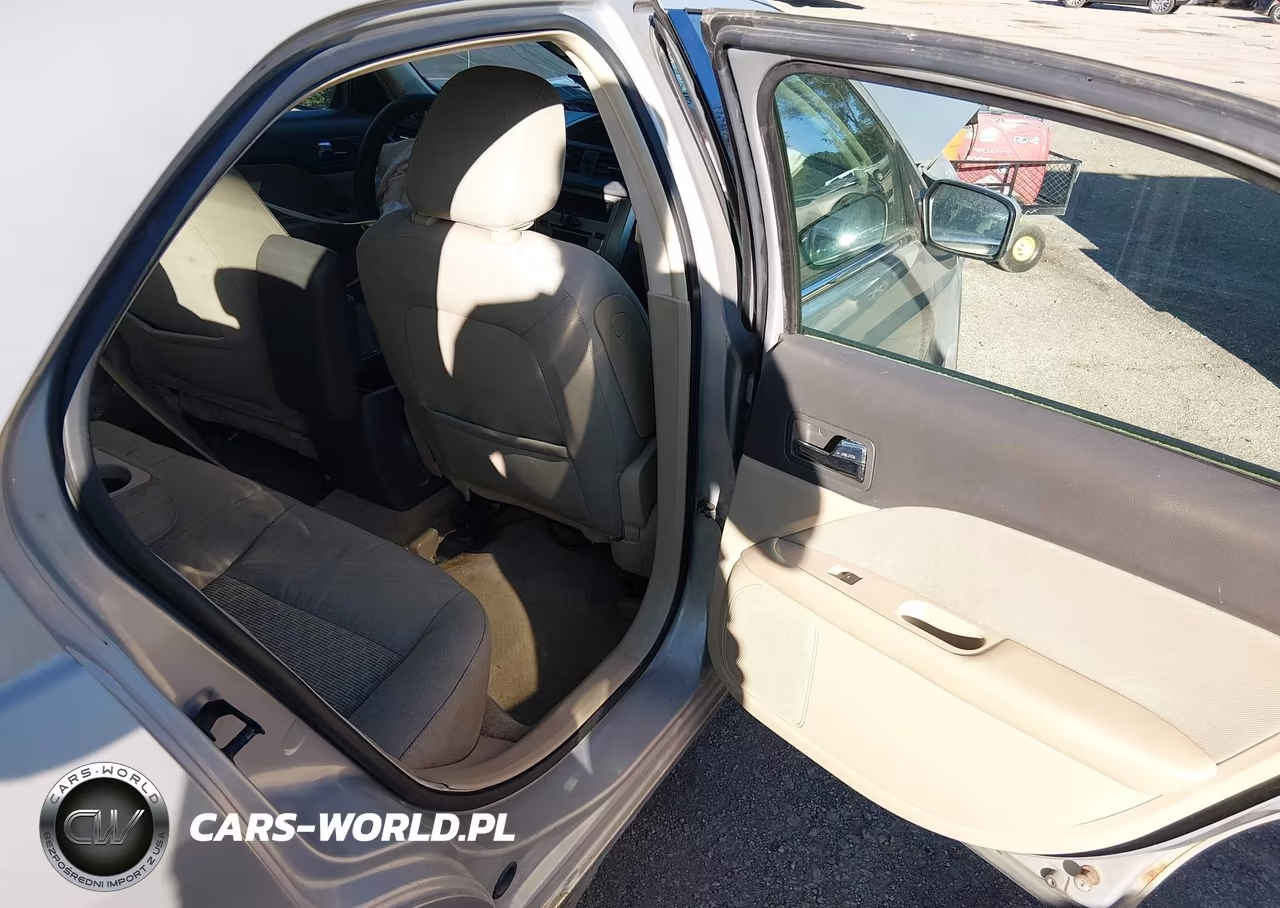 2010 Ford Fusion Se VIN:3FAHP0HA1AR156258 - 8