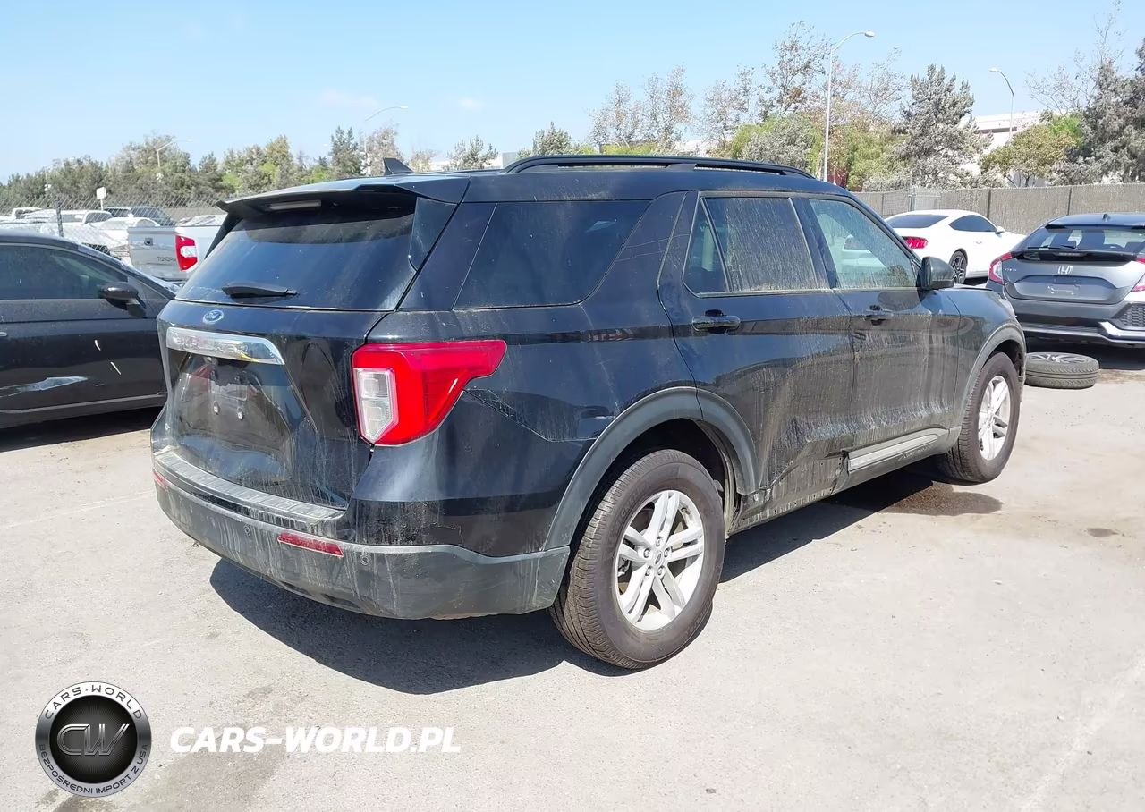 2023 Ford Explorer Xlt VIN:1FMSK7DH9PGC26854 - 4