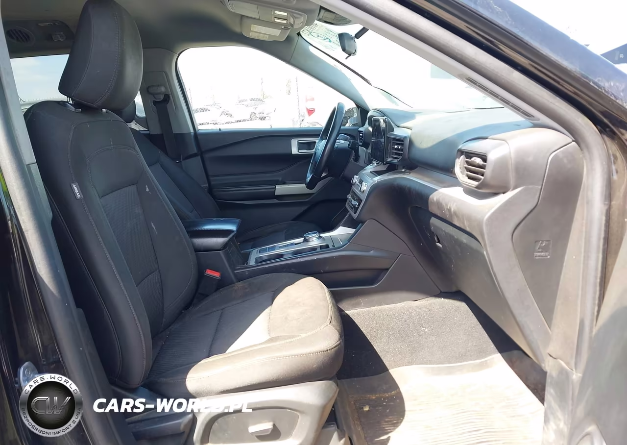 2023 Ford Explorer Xlt VIN:1FMSK7DH9PGC26854 - 5