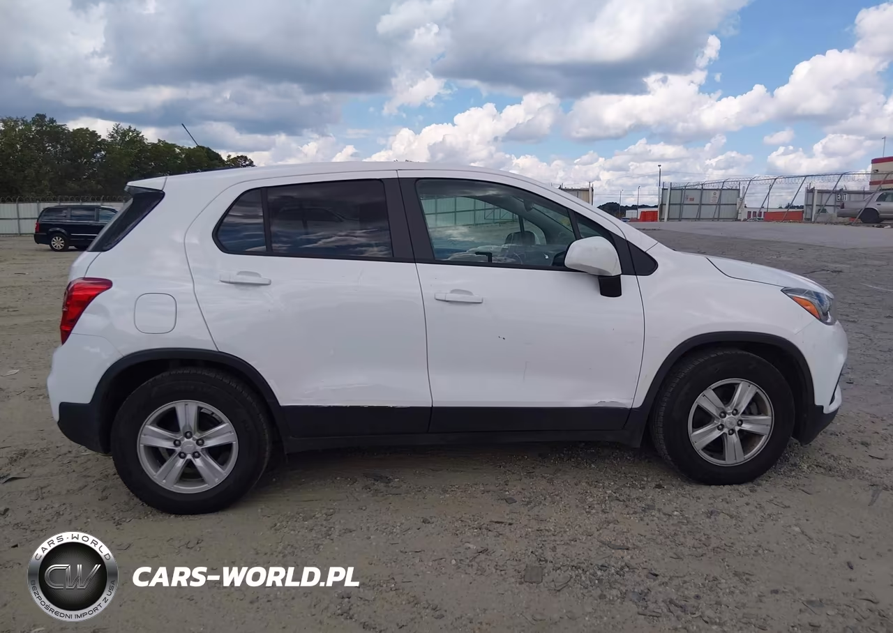 2020 Chevrolet Trax Fwd Ls VIN:3GNCJKSB7LL325408 - 13