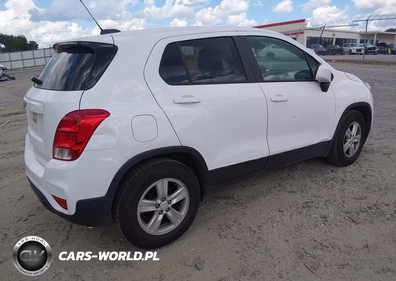 2020 Chevrolet Trax Fwd Ls VIN:3GNCJKSB7LL325408 - 4