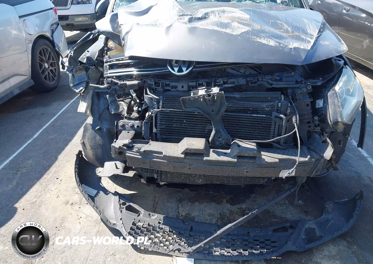 2016 Volkswagen Tiguan S VIN:WVGAV7AX0GW586132 - 6