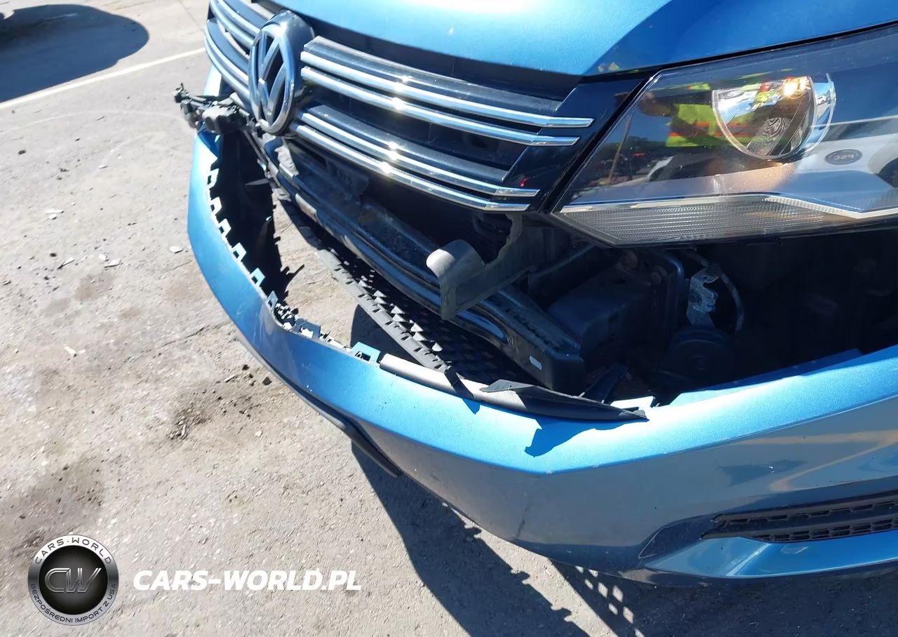 2017 Volkswagen Tiguan 2.0T Wolfsburg Edition VIN:WVGSV7AXXHK015499 - 19